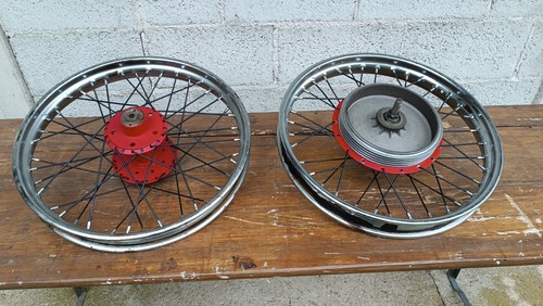 Coppia ruote moto - coppia, guzzi